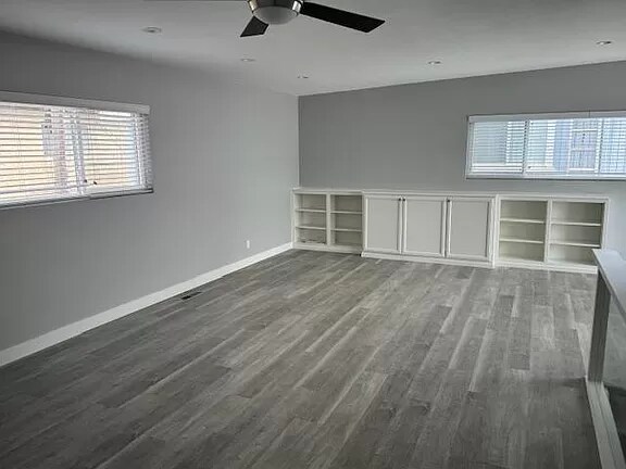 Foto principal - 355 Melrose Dr