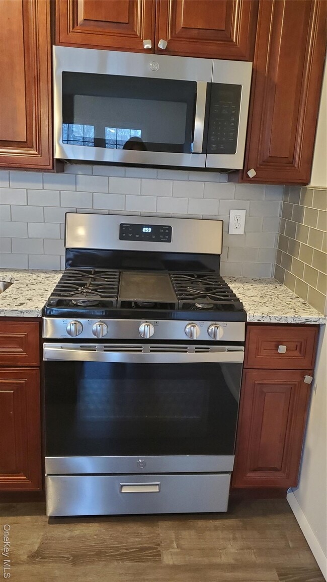 Foto del edificio - 460 Old Town Rd