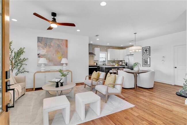 Foto del edificio - 976 Dunning St SE