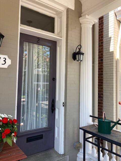 Grace St entrance - 2713 W Grace St