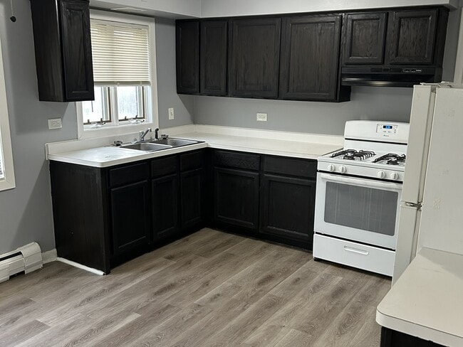 Foto del edificio - 14047 S Tracy Ave