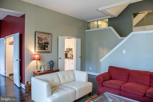 Foto del edificio - 2114 Green Watch Way