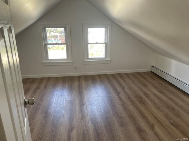 Foto del edificio - 719 Lindbergh Ave