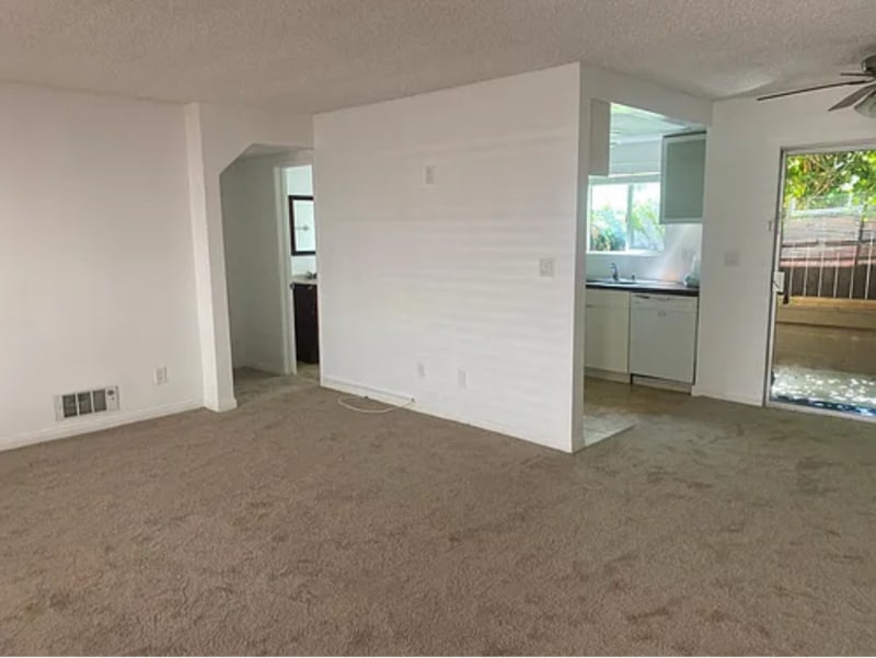Photo - 221 N Juanita Ave (Redondo Beach, CA)