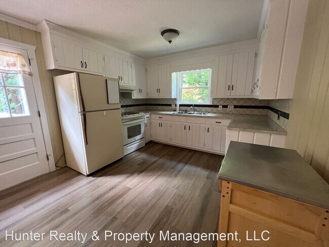Building Photo - 3 br, 2 bath House - 280 Hillsboro Drive