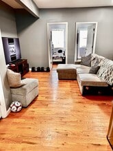 Building Photo - 245 Duncan Ave