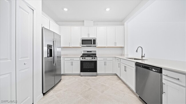 Foto del edificio - 14694 White Pearl Rd