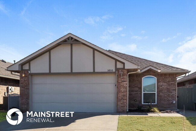 Foto del edificio - 5800 Marblewood Dr