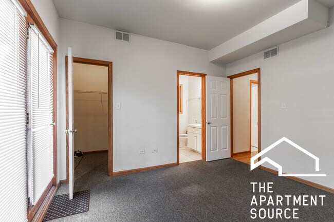 Foto del edificio - 920 N Paulina St