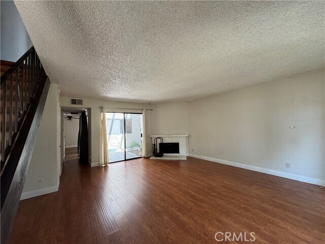 Foto del edificio - 436 Fairview Ave