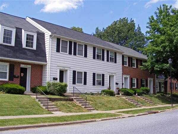 Building Photo - 1 Pineford Dr