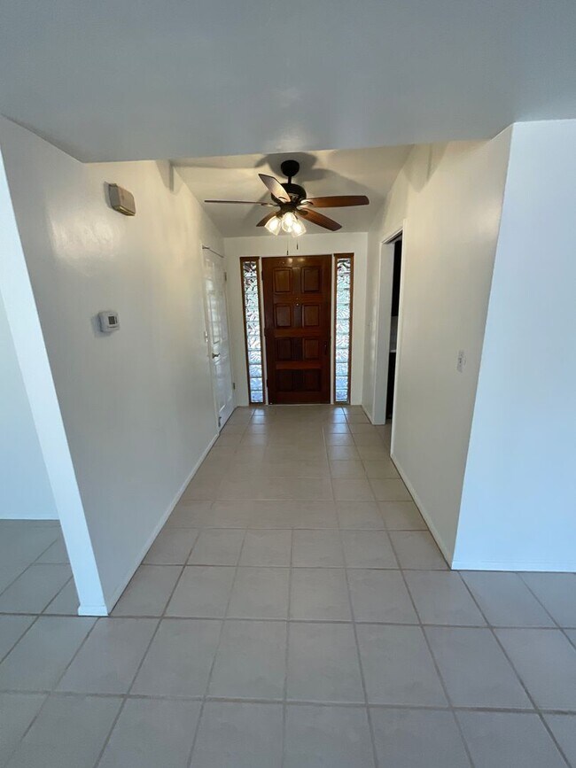 Building Photo - Northeast Ranch Style Home on aLarge Lot