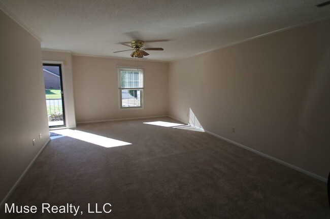 Building Photo - 2 br, 2 bath House - 250 Pointe Circle