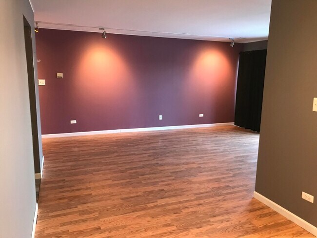 Foto del edificio - 2279 Enlund Dr