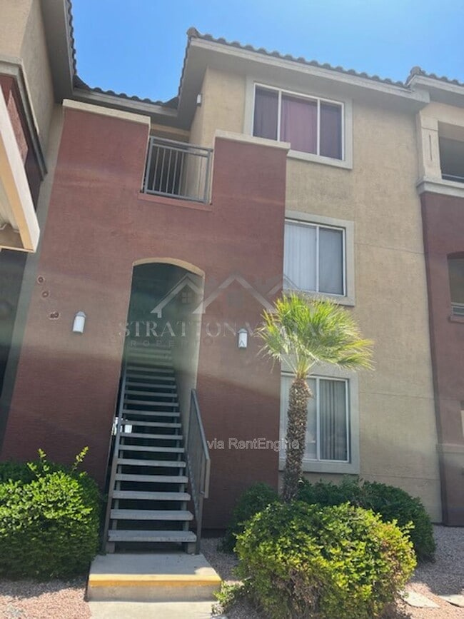 Building Photo - 5401 E Van Buren St