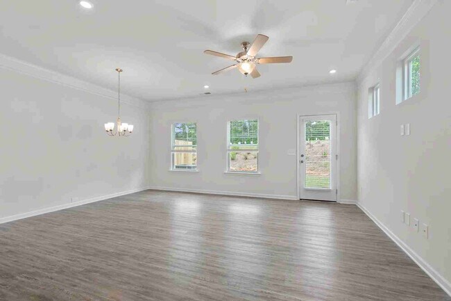Building Photo - 86 Professional Ct