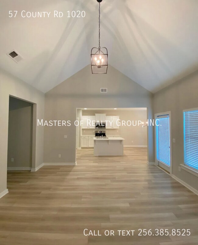 Building Photo - Lovely 4 bedroom home in the cute neighbor...