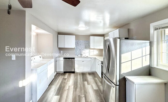 Foto del edificio - 3523 Roswell Dr