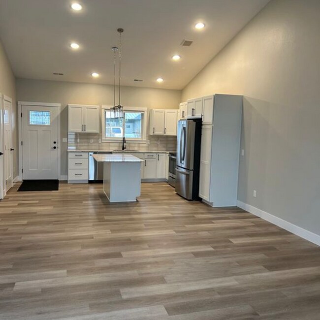 Foto del edificio - 6309 Beckville Ln