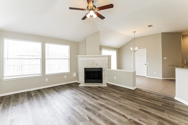 Building Photo - 4305 Kingfish Dr