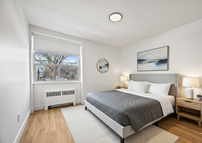 Photo du bâtiment - 1017 Woodbine