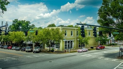 Building Photo - 201-201 W Jefferson St