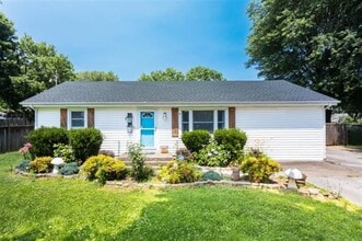 Building Photo - 292 Plum Springs Rd