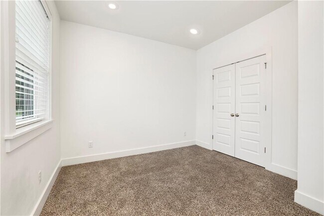 Foto del edificio - 306 SW 5th St