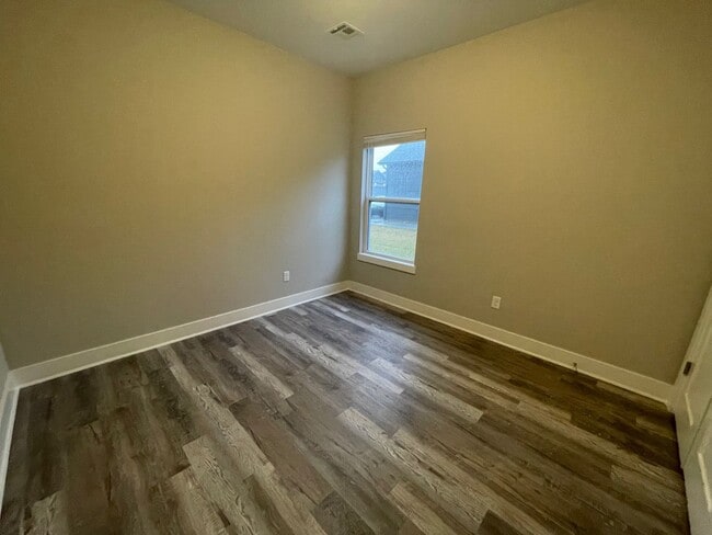 Foto del edificio - 16283/85 Ike Ct