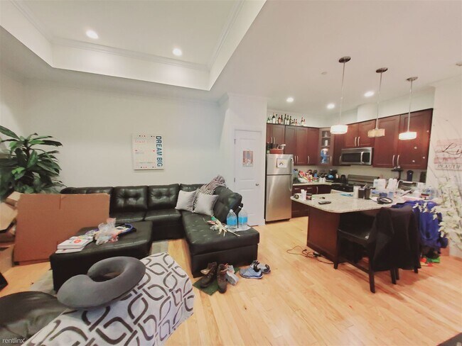 Building Photo - 1 br, 1 bath Condo - 485 Summer St Ste 201