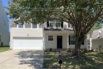 Building Photo - 310 Holton Dr
