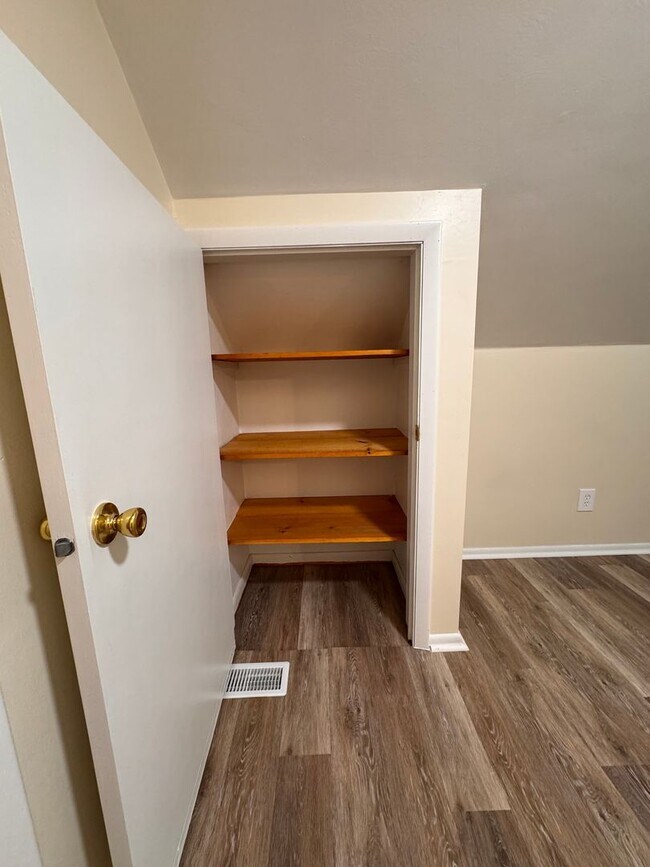 Foto del edificio - 1079 North Ave