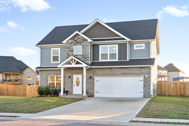 Foto del edificio - 331 Bluebriar Trace