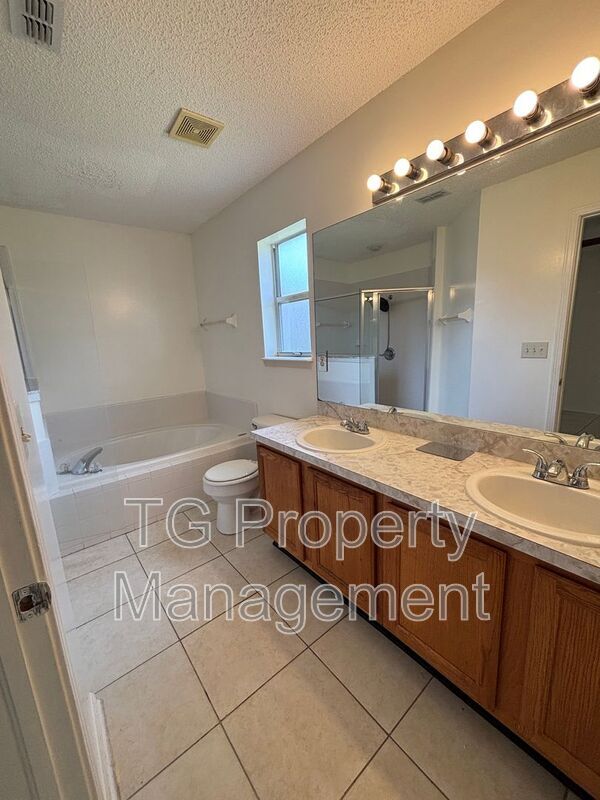 Foto del edificio - 5374 Lacy Jane Way