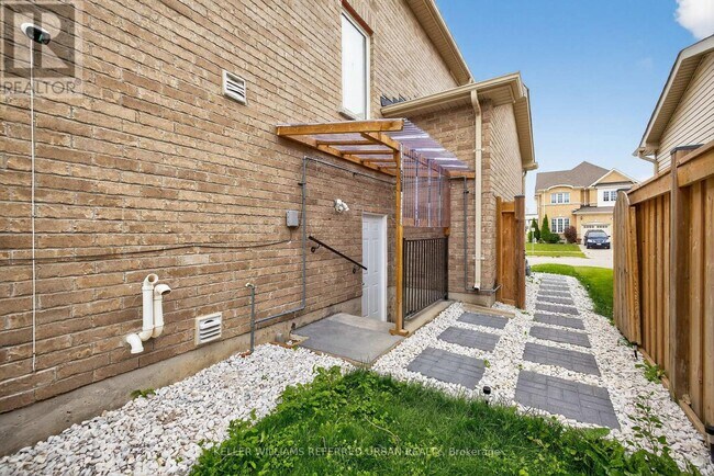 Building Photo - 47 Bramsey St.