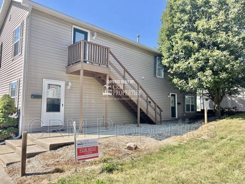 Primary Photo - 810 W Elm St