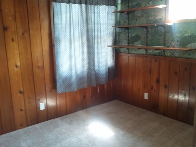 Building Photo - 11936 Rialto St