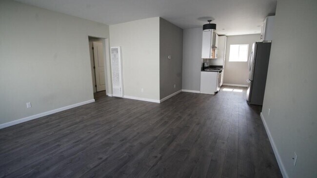 Building Photo - 2236 Hauser blvd