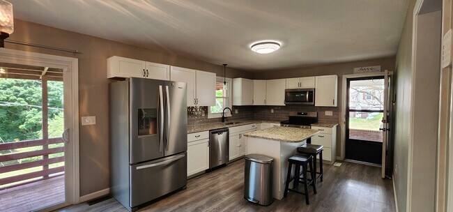 Foto del edificio - Woodland Hills