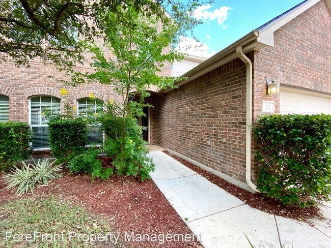 Building Photo - 5 br, 3 bath House - 111 Sable Heights