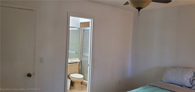 Building Photo - 4722 Granada Blvd