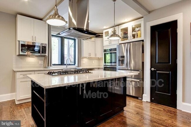 Photo - 715 Florida Ave NE Apartment