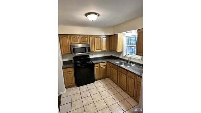 Foto del edificio - 57 Norwood St