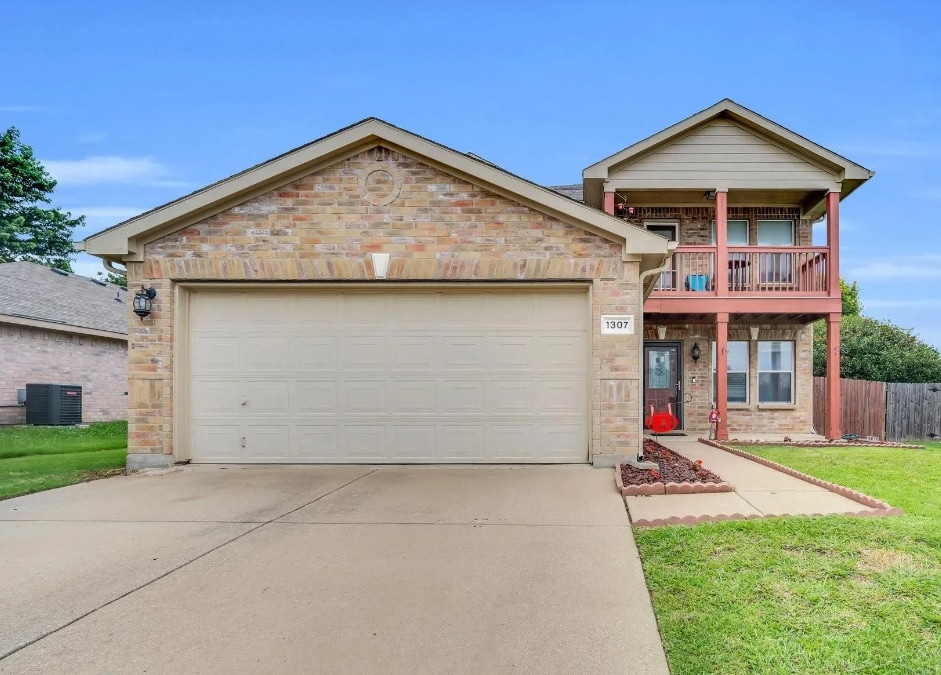 Primary Photo - 1307 Red Deer Way