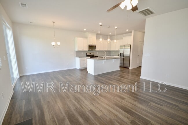 Foto del edificio - 1118 Glen Marley Dr
