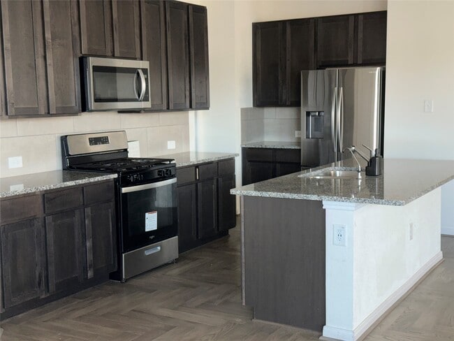 Building Photo - 14622 Cypress Creek Landing