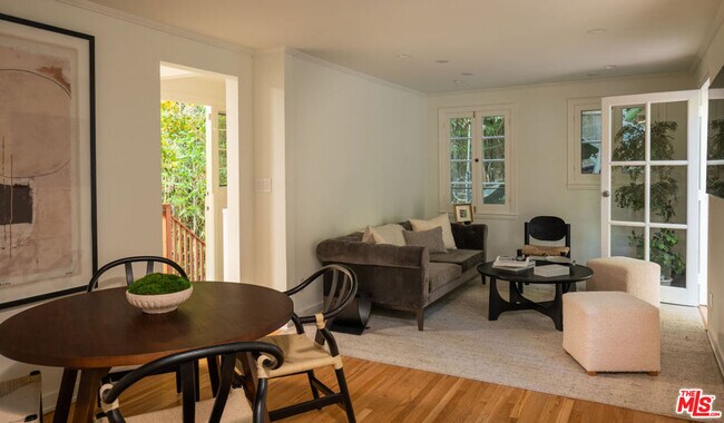 Foto del edificio - 488 St Pierre Rd