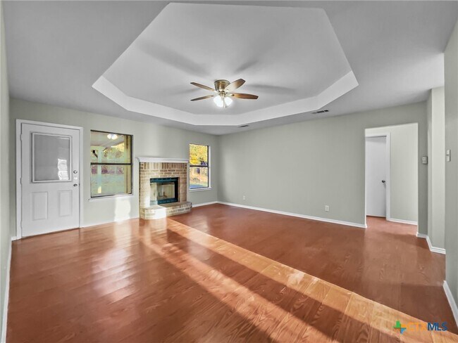 Foto del edificio - 5009 Ridgehaven Dr