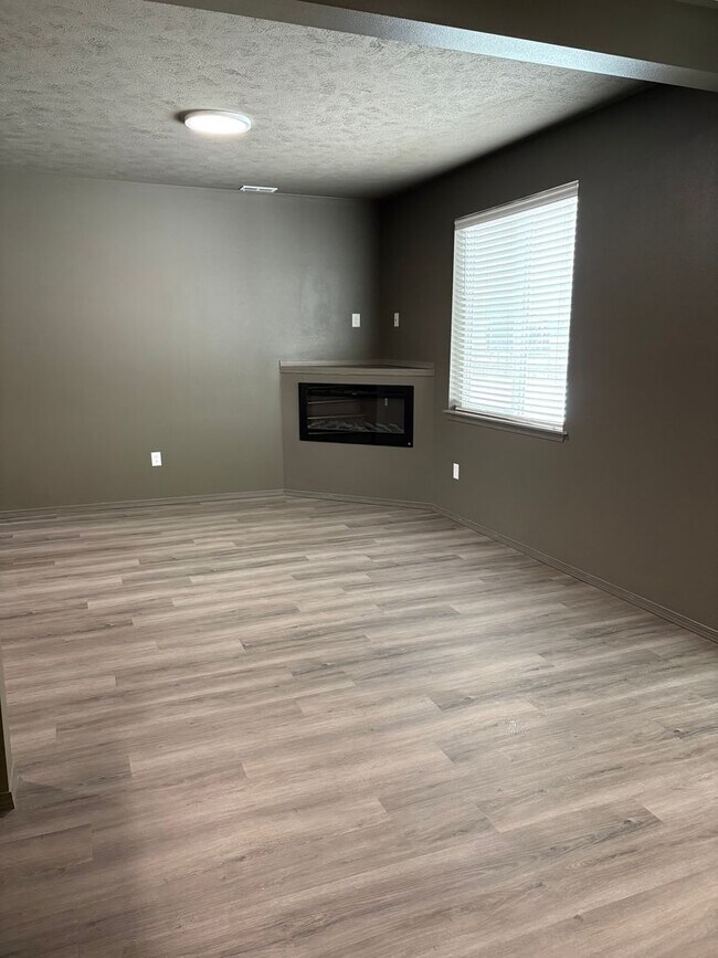 Foto del edificio - Stunning Fully Renovated 3BR in Spokane Valley