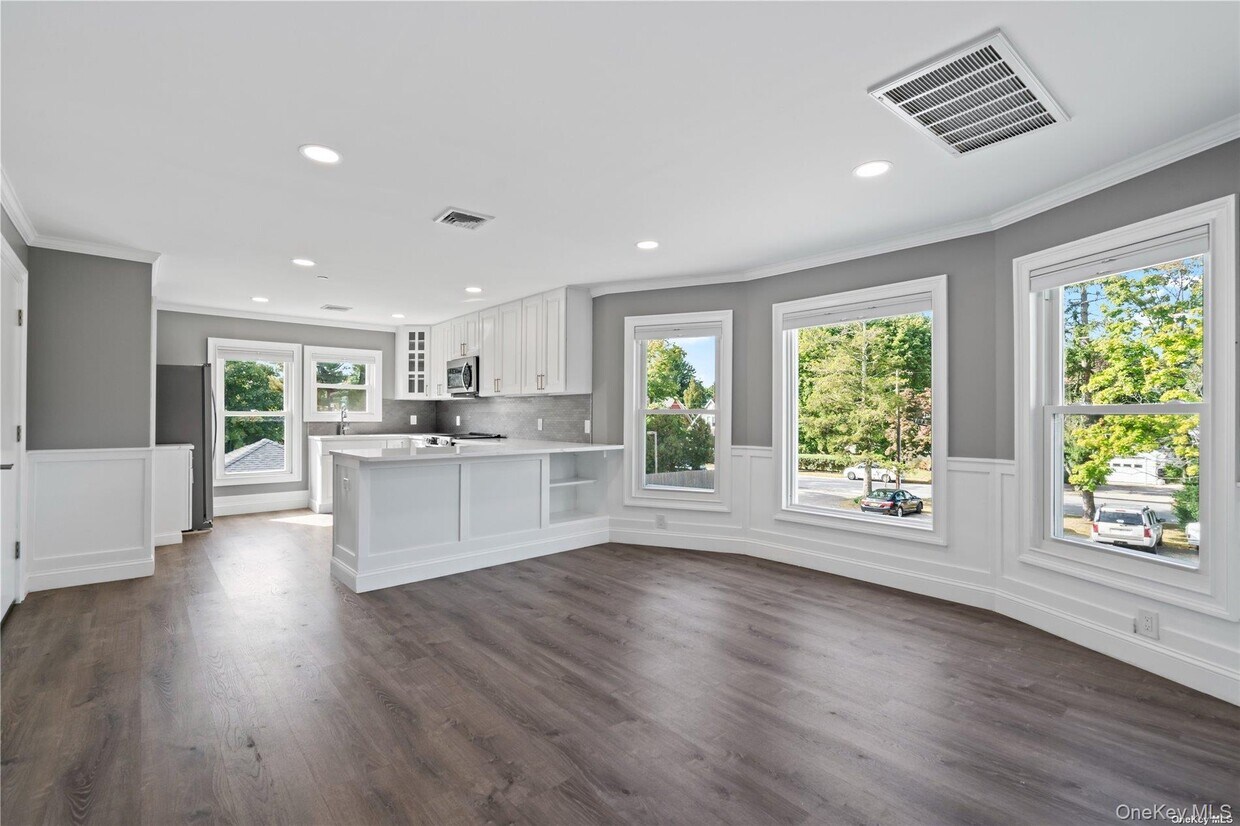 Foto principal - 7 Pulaski Rd